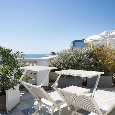 Palace Hotel Viareggio Exterior photo