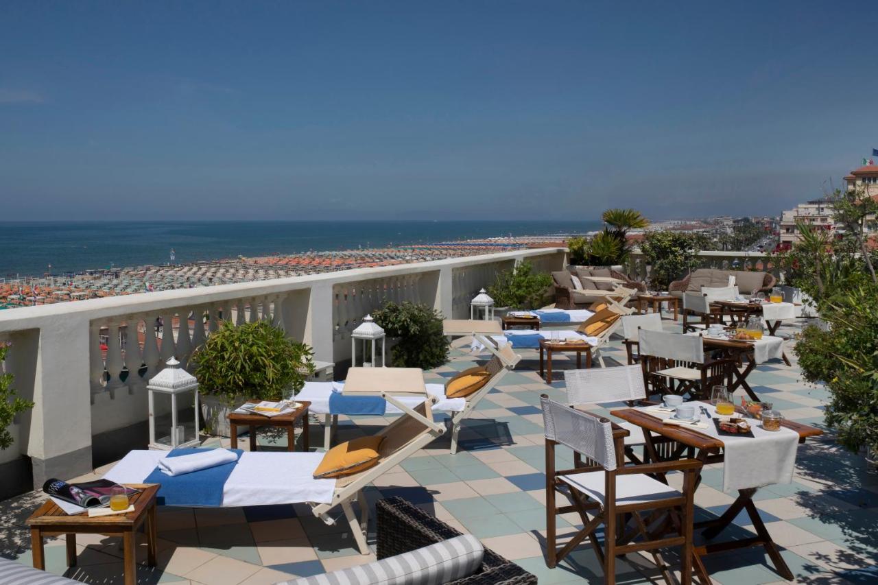 Palace Viareggio