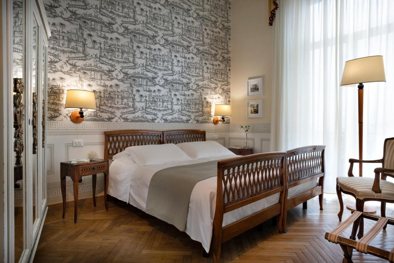 Palace 4*