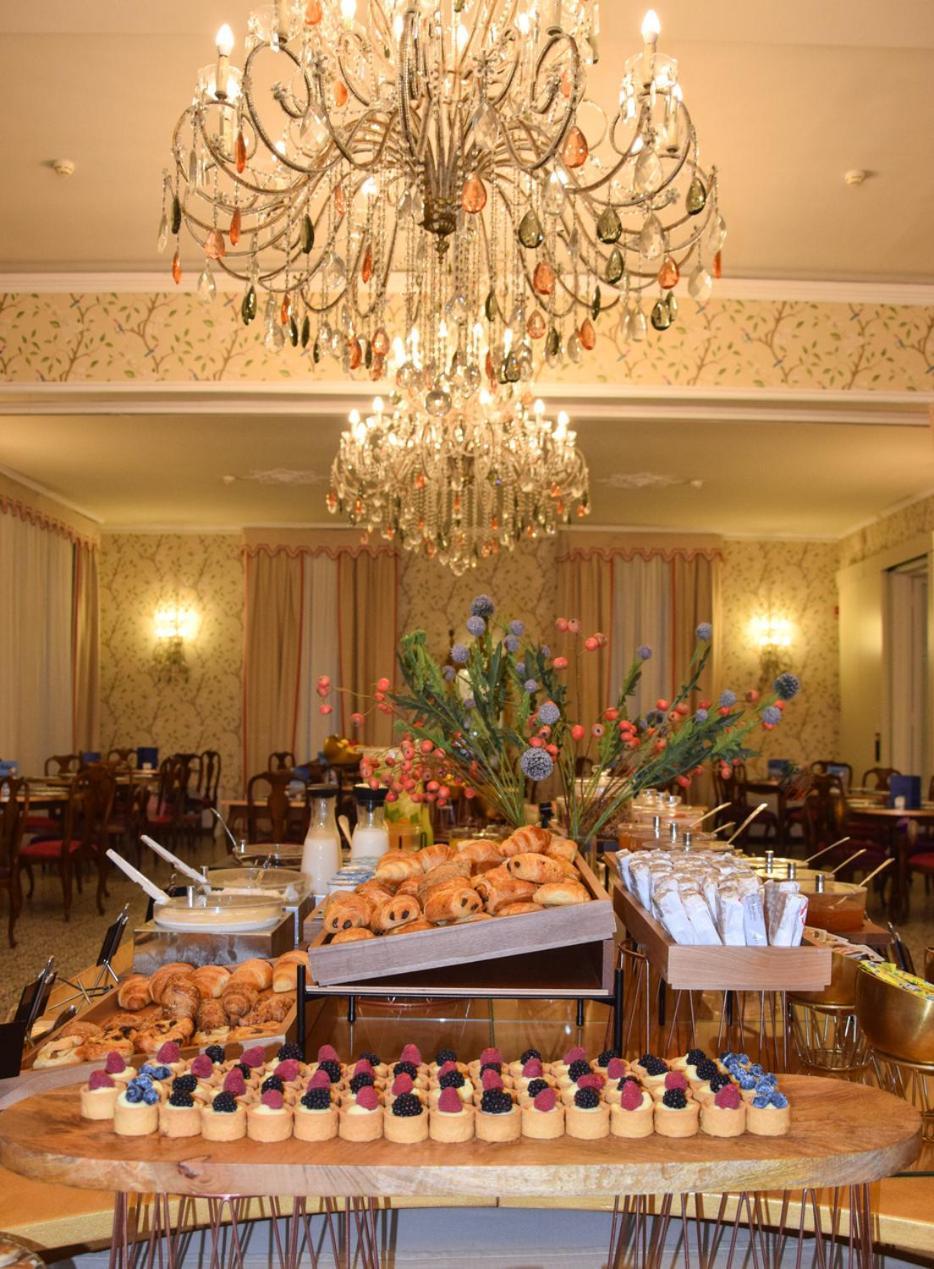 Hotel Palace